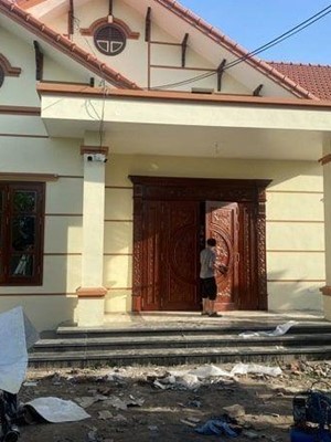 Thi công Cửa gỗ Lim Lam Phi nhà a Bắc thường tín 03
