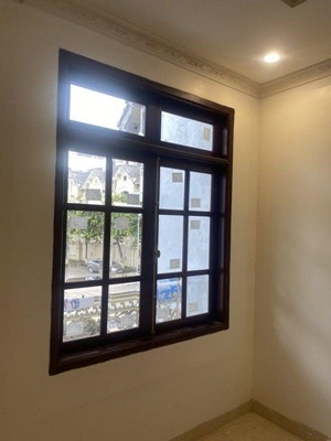 Thi công Cửa gỗ và Cầu thang gỗ Lim Lam Phi nhà a Hùng Xa La 07