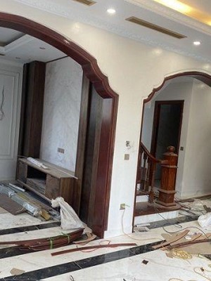 Thi công Cửa gỗ và Cầu thang gỗ Lim Lam Phi nhà chị Lan 08