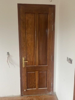 Thi công Cửa gỗ và Cầu thang gỗ Lim Lam Phi nhà chú Lượng Hà Tĩnh 07