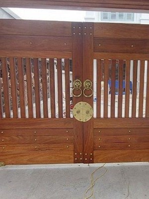 Thi công Cửa gỗ và Cầu thang gỗ Lim Lam Phi nhà chú Lượng Hà Tĩnh 25