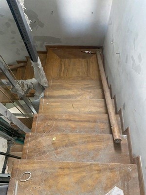 Thi công Cửa gỗ và Cầu thang gỗ Lim Lam Phi nhà chú Lượng Hà Tĩnh 28
