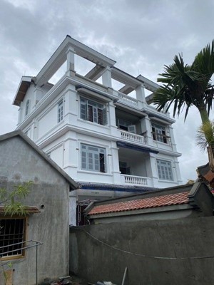 Thi công Cửa gỗ và Cầu thang gỗ Lim Lam Phi nhà chú Lượng Hà Tĩnh 38