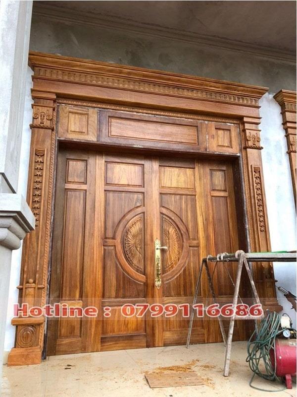 Cửa gỗ 4 cánh Lim Nam Phi 04
